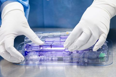 Sterile Medical Device Manufacturing Insights: Trends, Challenges, and Innovations