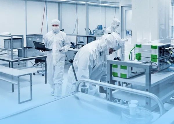 Cleanroom Equipment Overview: Important Features, Standards, and Performance Insights